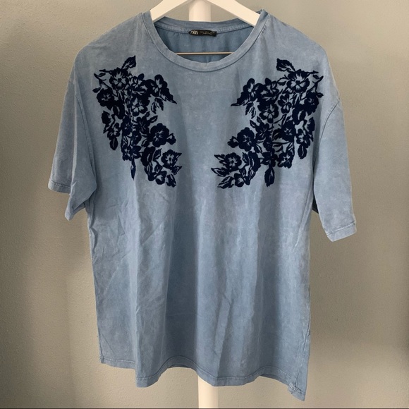 Zara Tops - Zara Floral Detail T-shirt